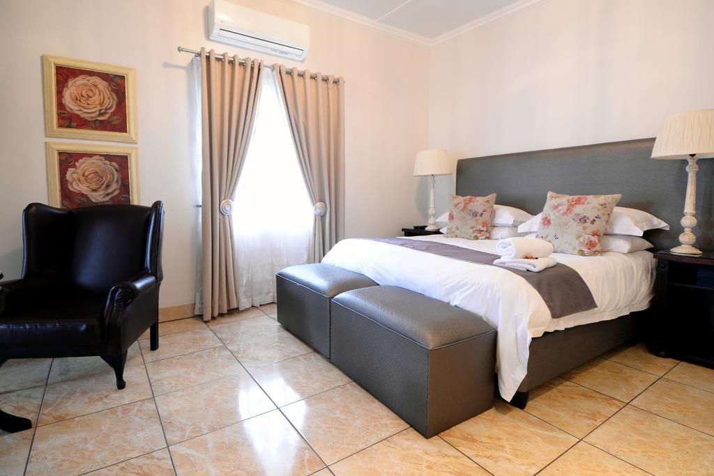 Postmasburg D Olive Rose Boutique Hotel Exterior photo